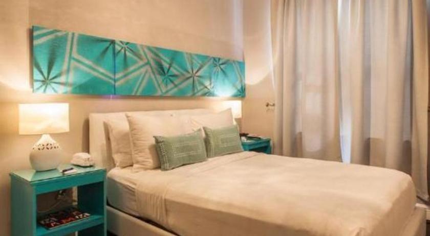 Odyssey Of South Beach Apart Hotel Miami Beach Exterior foto