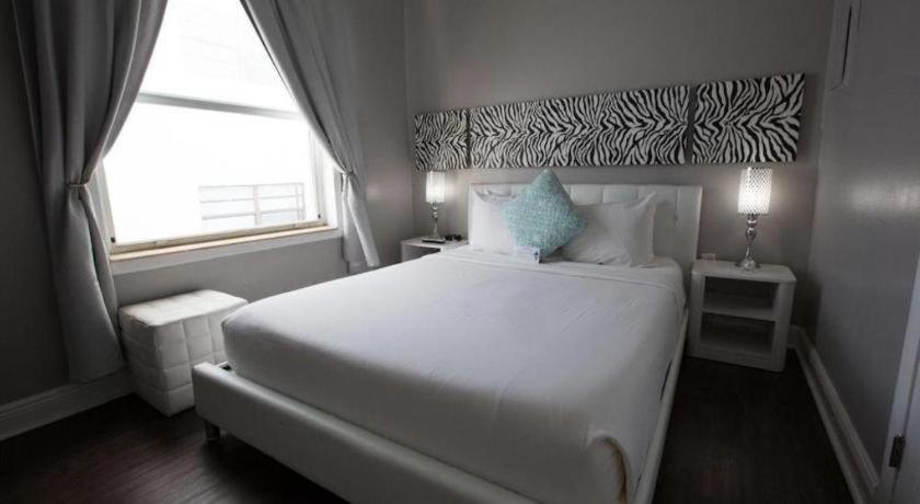 Odyssey Of South Beach Apart Hotel Miami Beach Exterior foto