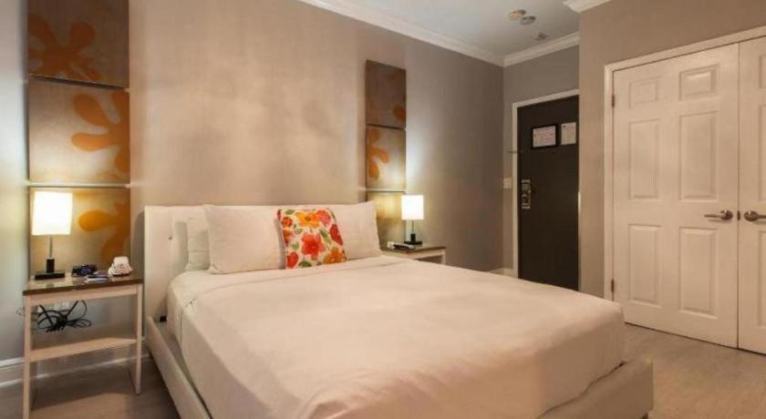 Odyssey Of South Beach Apart Hotel Miami Beach Exterior foto